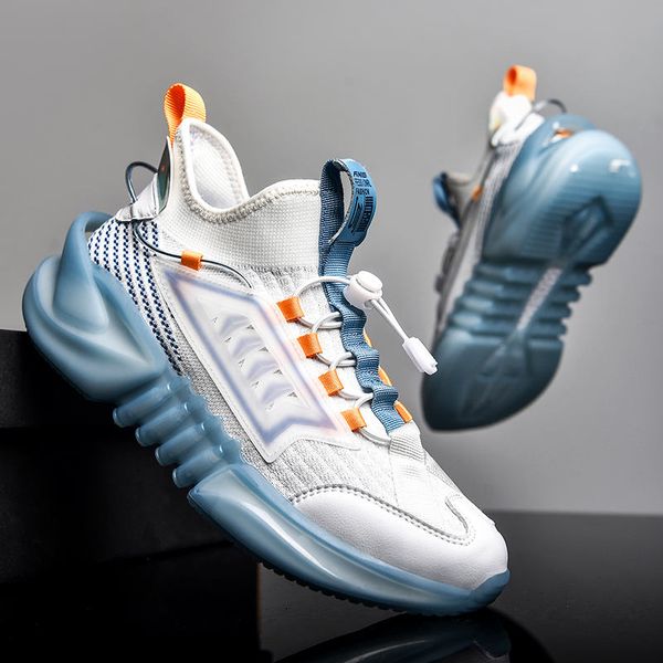 2021 Custom Leather Sneakers for Men Logo Joggers Men's Shoes for Spring Autumn Winter Seasons